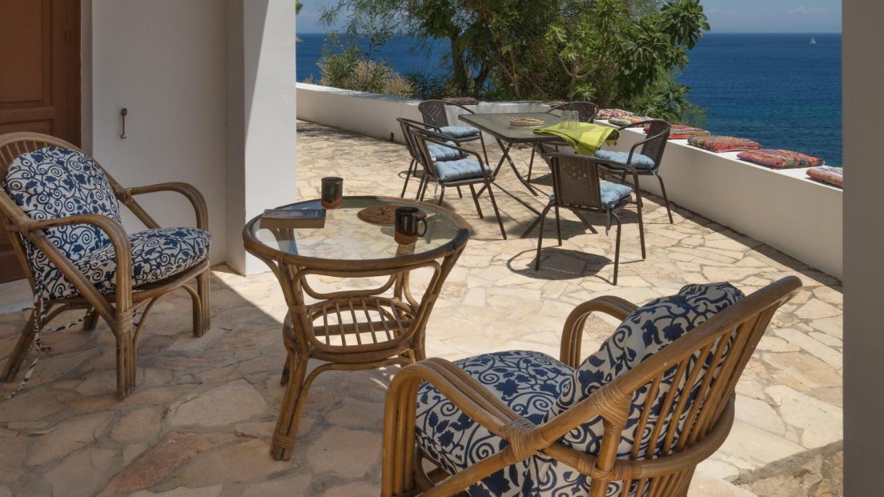 Ivi Beach Front Villa, Leros Vromolithos 외부 사진