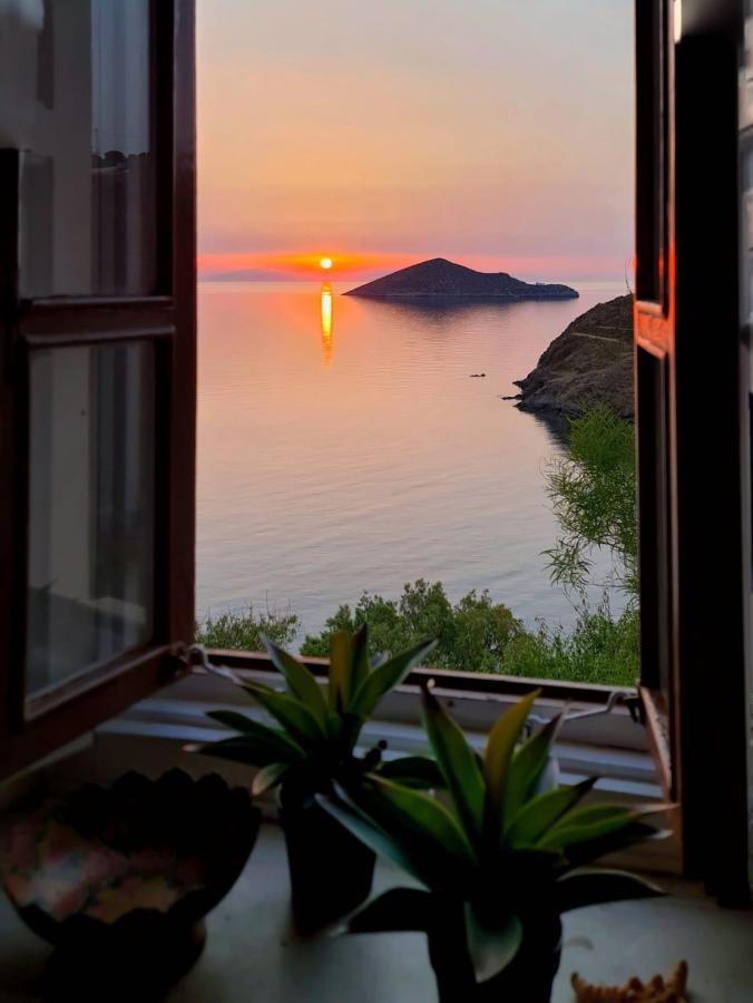 Ivi Beach Front Villa, Leros Vromolithos 외부 사진